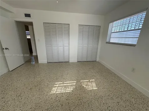 20 W 37th Street Hialeah FL 33012