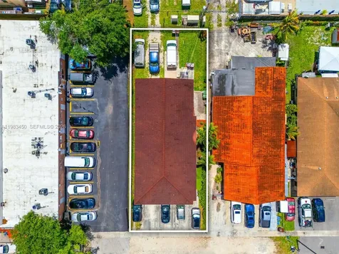 20 W 37th Street Hialeah FL 33012