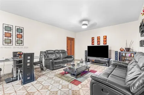 20 W 37th Street Hialeah FL 33012