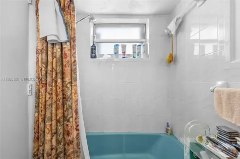 20 W 37th Street Hialeah FL 33012