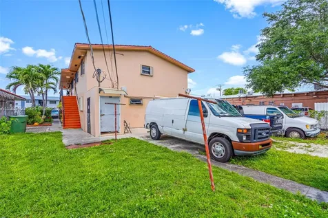 20 W 37th Street Hialeah FL 33012