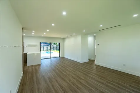 14515 Mahogany Court Miami Lakes FL 33014