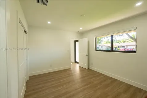 14515 Mahogany Court Miami Lakes FL 33014