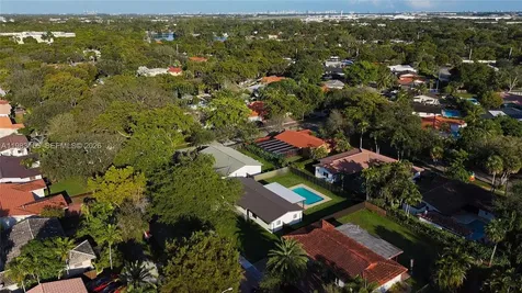 14515 Mahogany Court Miami Lakes FL 33014