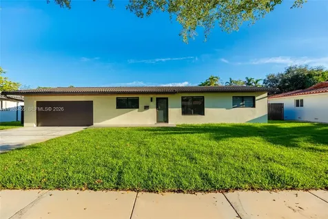 14515 Mahogany Court Miami Lakes FL 33014