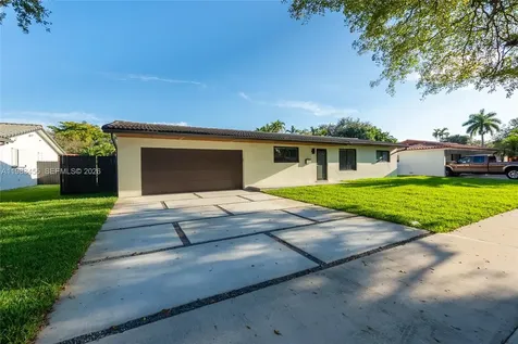 14515 Mahogany Court Miami Lakes FL 33014