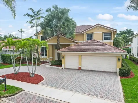 1646 Victoria Pointe Lane Weston FL 33327