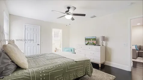 1646 Victoria Pointe Lane Weston FL 33327