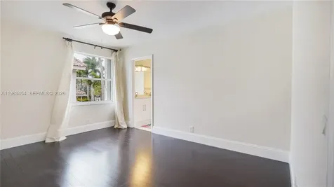 1646 Victoria Pointe Lane Weston FL 33327