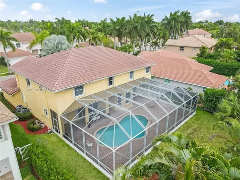 1646 Victoria Pointe Lane Weston FL 33327