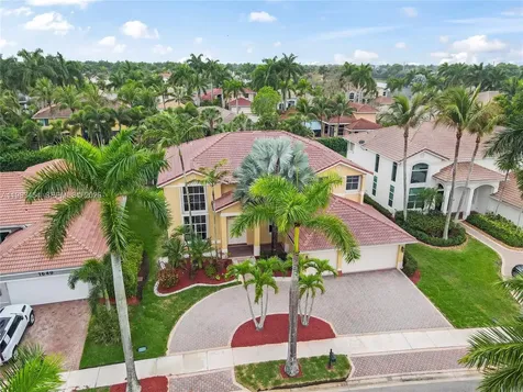 1646 Victoria Pointe Lane Weston FL 33327