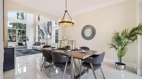 1646 Victoria Pointe Lane Weston FL 33327