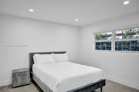 1610 Polk Street Hollywood FL 33020