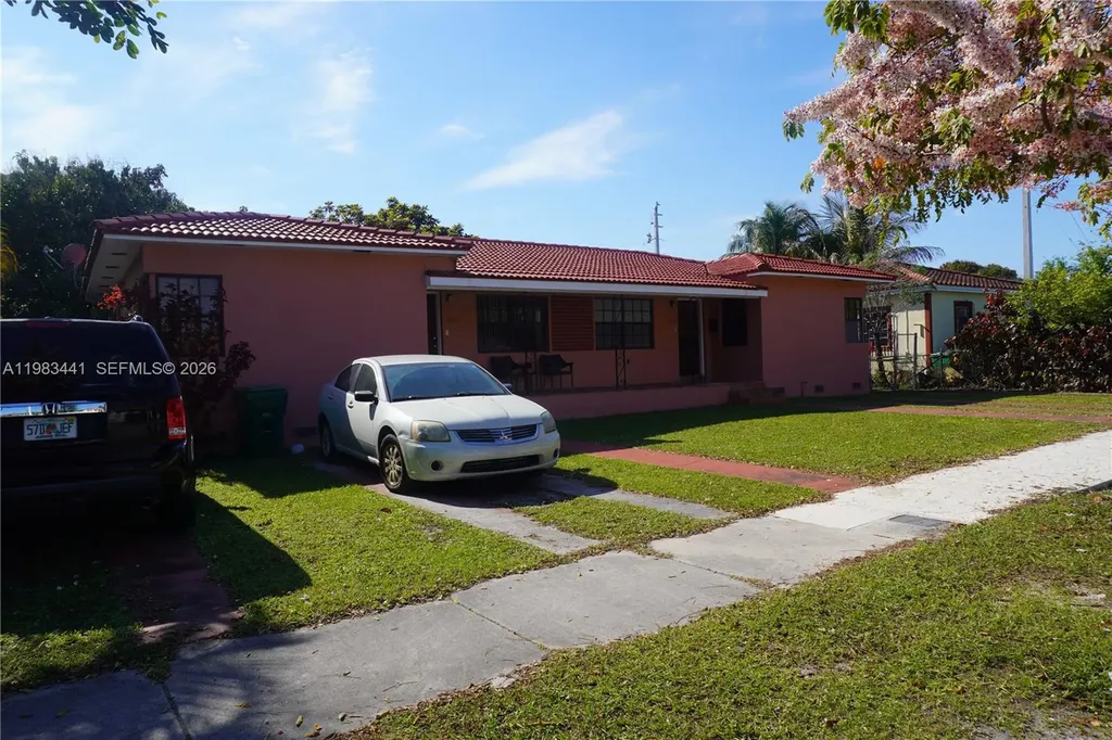 2660 SW 36th Avenue Miami FL 33133