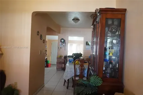 2660 SW 36th Avenue Miami FL 33133
