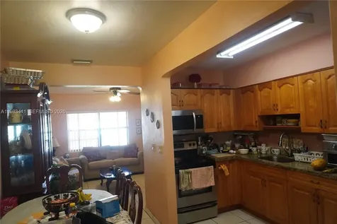 2660 SW 36th Avenue Miami FL 33133