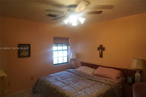 2660 SW 36th Avenue Miami FL 33133