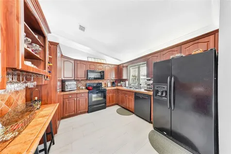 13951 SW 109th Street Miami FL 33186