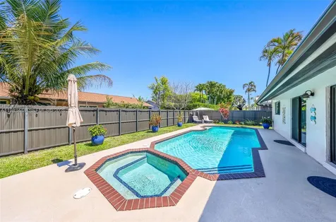 13951 SW 109th Street Miami FL 33186