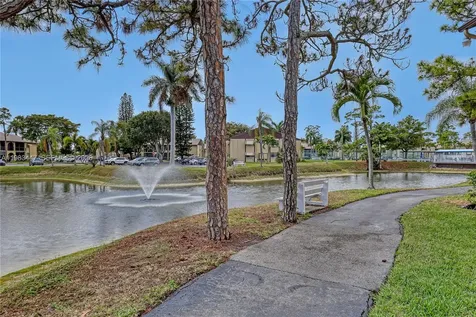 339 Pine Ridge Circle Green Acres FL 33463