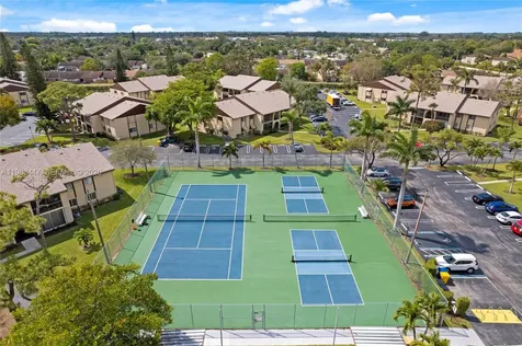339 Pine Ridge Circle Green Acres FL 33463