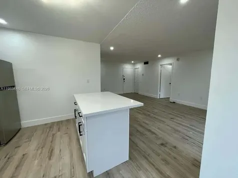 4725 NW 7th Street Miami FL 33126