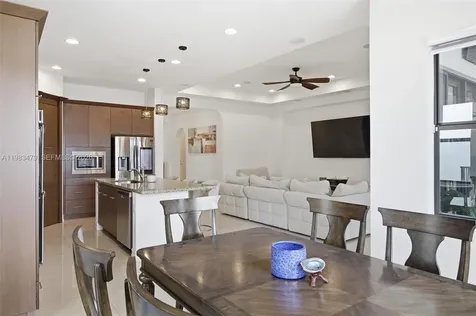 1296 SW 113th Way Pembroke Pines FL 33025