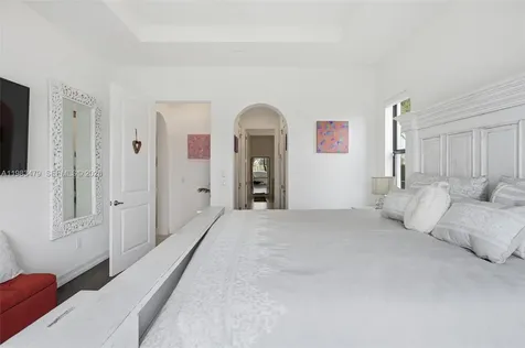1296 SW 113th Way Pembroke Pines FL 33025