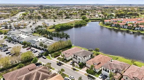1296 SW 113th Way Pembroke Pines FL 33025