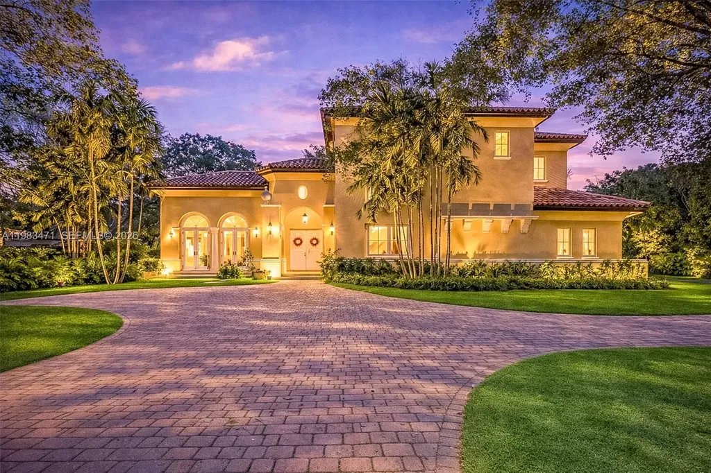 6075 SW 85th Avenue Miami FL 33143