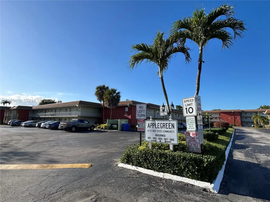 609 S State Road 7 Margate FL 33068