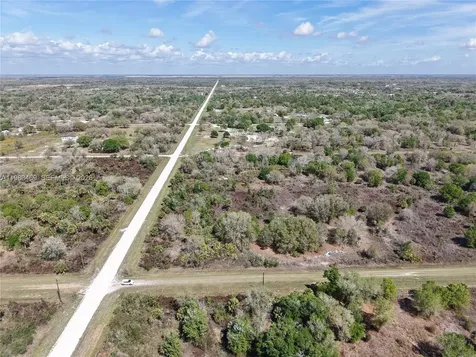 20755 NW 262nd Okeechobee FL 34972