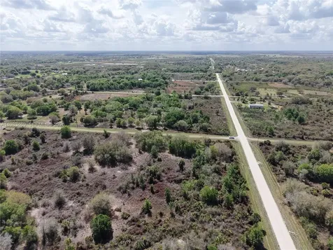 20755 NW 262nd Okeechobee FL 34972