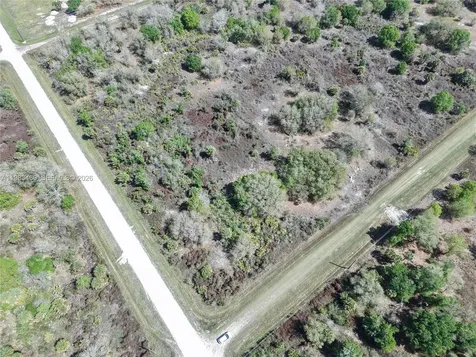20755 NW 262nd Okeechobee FL 34972