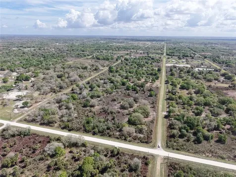 20755 NW 262nd Okeechobee FL 34972
