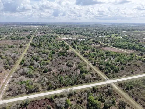 20755 NW 262nd Okeechobee FL 34972