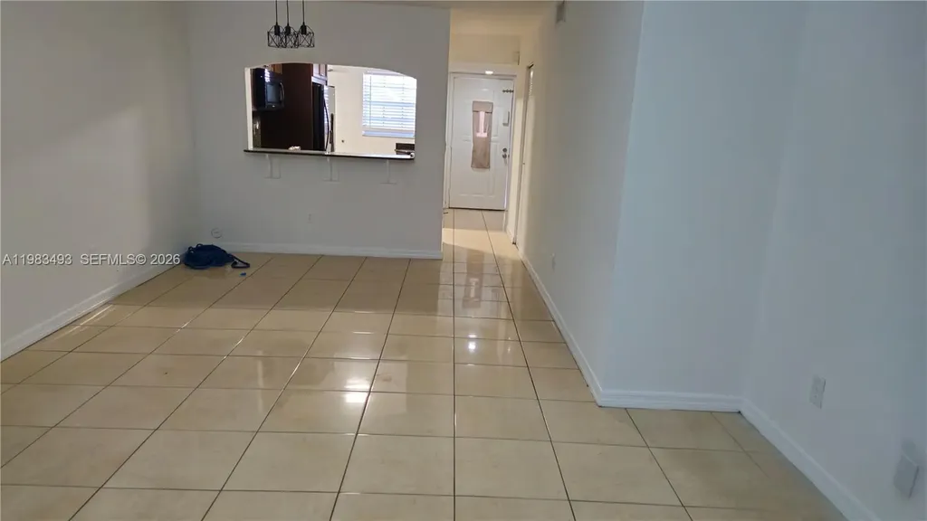 426 NE 210th Cir Terrace Miami FL 33179