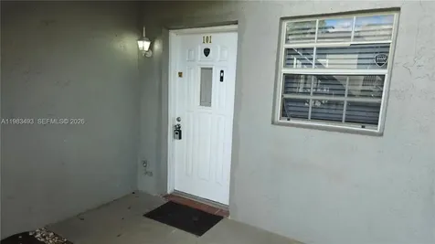 426 NE 210th Cir Terrace Miami FL 33179