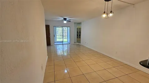 426 NE 210th Cir Terrace Miami FL 33179