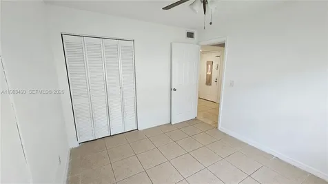 426 NE 210th Cir Terrace Miami FL 33179