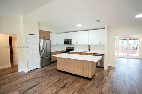 8915 NW 26th Court Coral Springs FL 33065