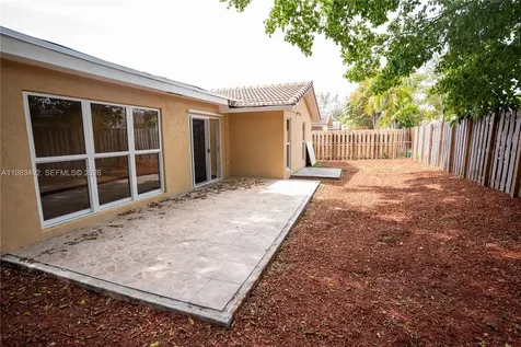8915 NW 26th Court Coral Springs FL 33065