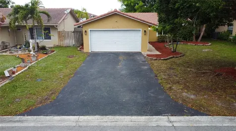 8915 NW 26th Court Coral Springs FL 33065