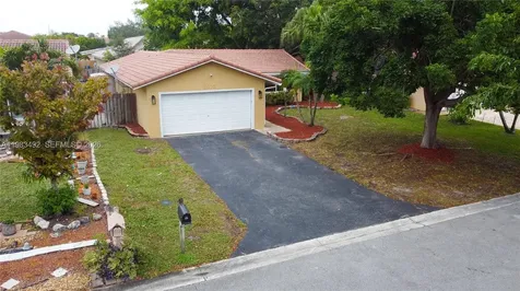 8915 NW 26th Court Coral Springs FL 33065