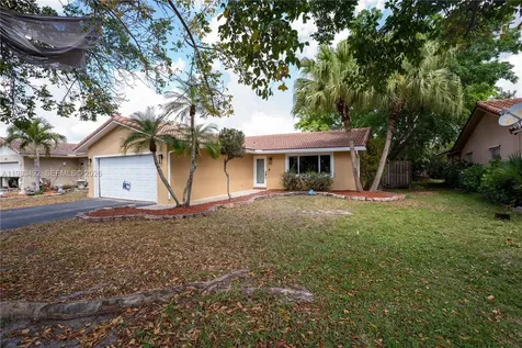 8915 NW 26th Court Coral Springs FL 33065