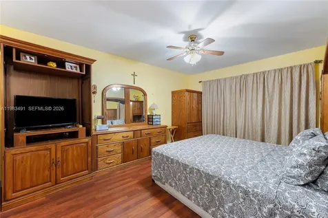 13329 SW 113th Place Miami FL 33176