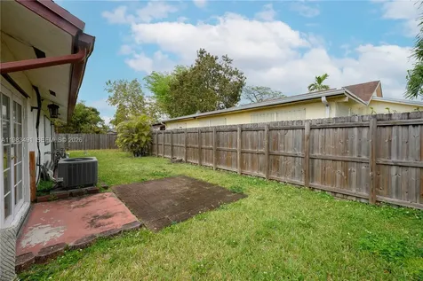 13329 SW 113th Place Miami FL 33176