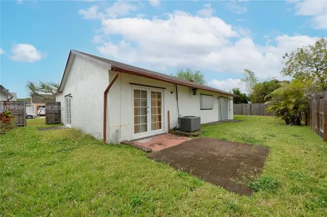 13329 SW 113th Place Miami FL 33176
