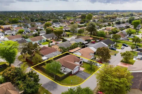 13329 SW 113th Place Miami FL 33176