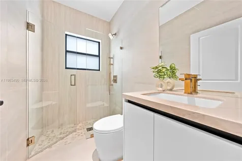 3187 SW 23rd Street Miami FL 33145